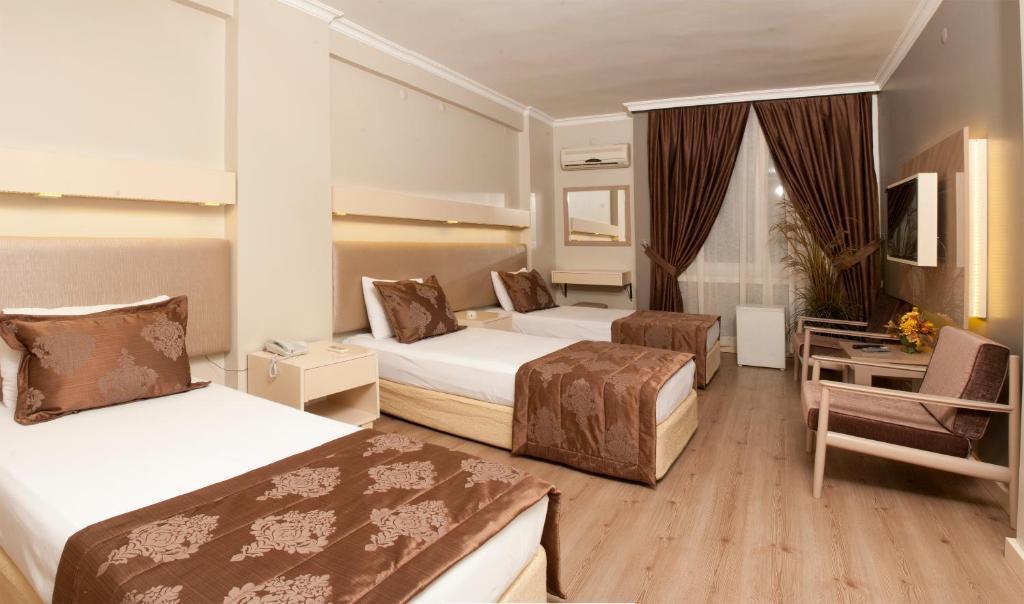 Egemen Hotel مرسين الغرفة الصورة
