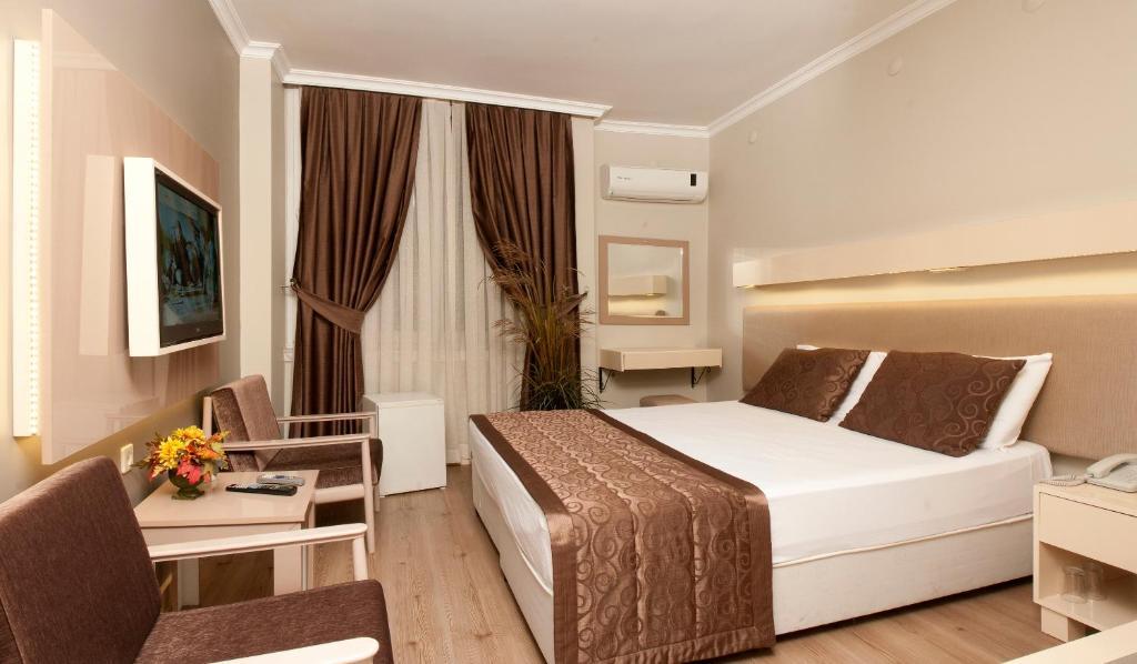 Egemen Hotel مرسين الغرفة الصورة
