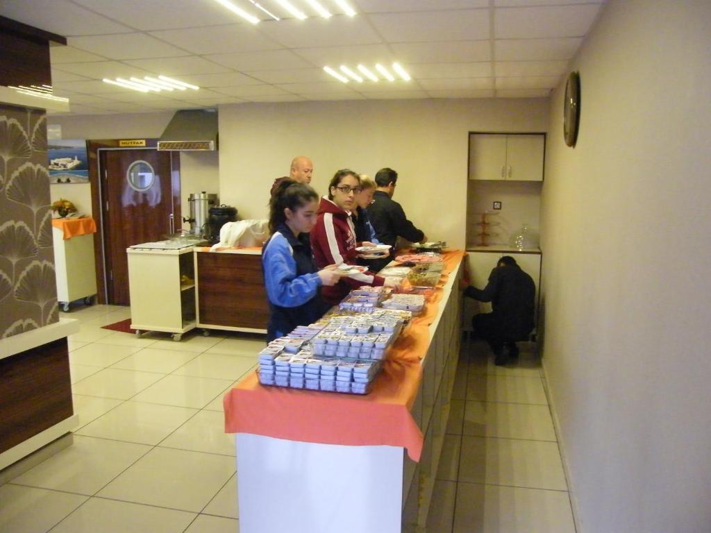 Egemen Hotel مرسين المظهر الخارجي الصورة